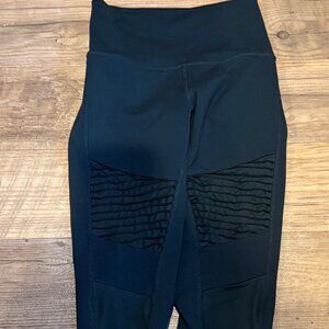 Alo Yoga High-Waist Moto Legging Size M Pine Green